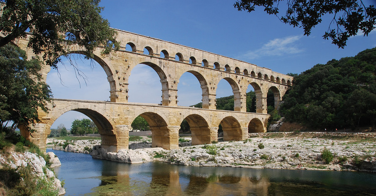 The Roman Aqueduct of Pont du Gard (Illustration) - Ancient ...