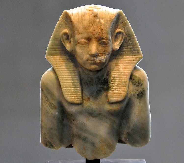 Estatua de Amenemhat III (Jehosua)