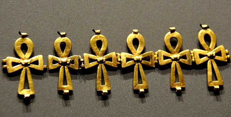 Chain of Ankhs (Jehosua)