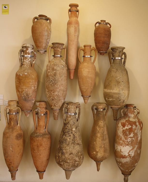 Amphorae (Jehosua)