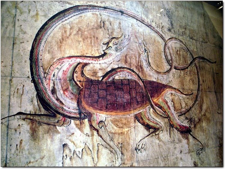 Mosaico de Tortuga y Serpiente, Tumba de Goguryeo (ddol-mang)
