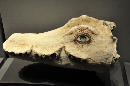 Máscara de la momia de cocodrilo