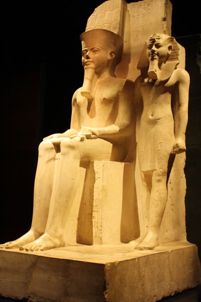 Amun e Tutancâmon