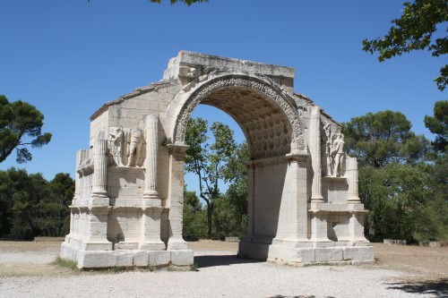 Arco monumental, Glanum